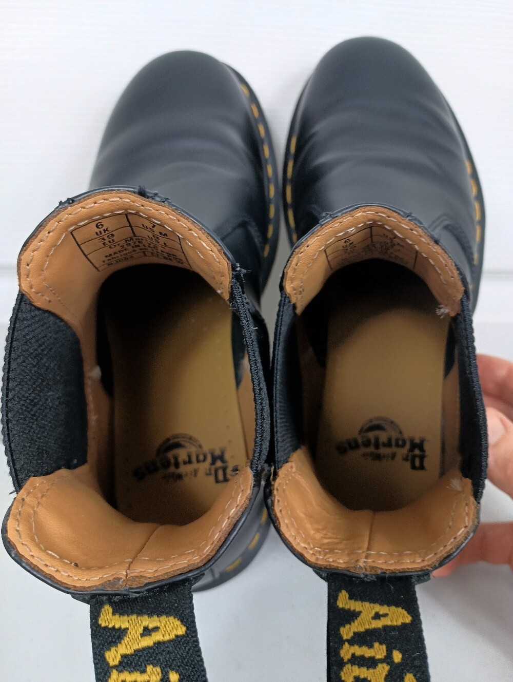Dr Martens Chelsea Boots Womens 8 Black Leather Yellow Stitch Pull On 2976 - Picture 10 of 16